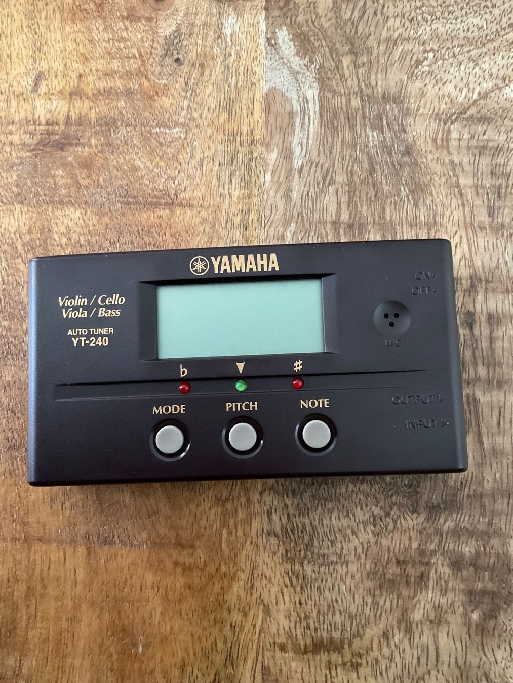 Yamaha Strumenti musicali: Stimmgerät YT-240 – Nuovo e nell'imballaggio originale da Alpnach Dorf venduto da Oli016 1
