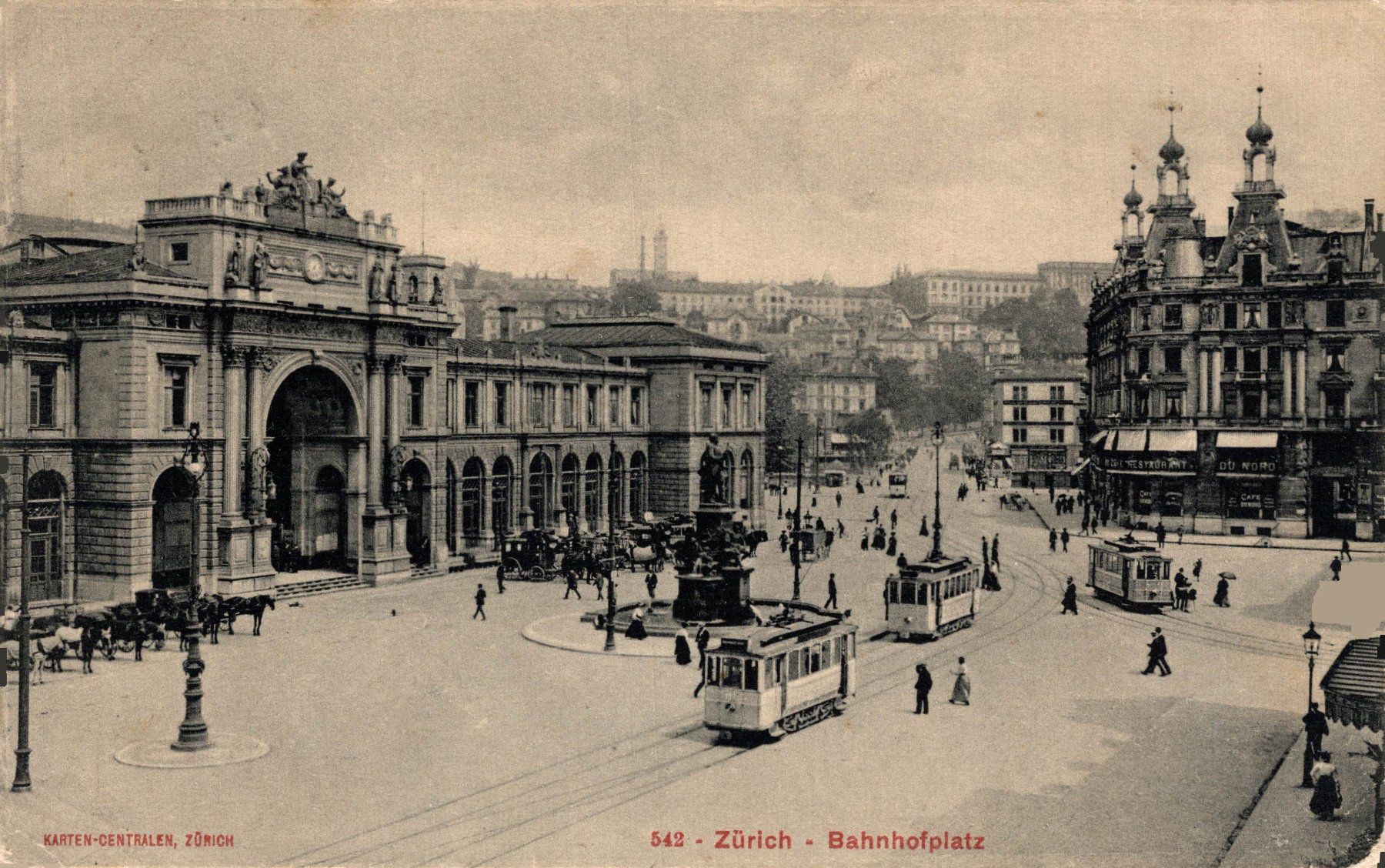 Cartoline postali: Zürich. Bahnhofplatz mit Trams – Usato da Bronschhofen venduto da Astore