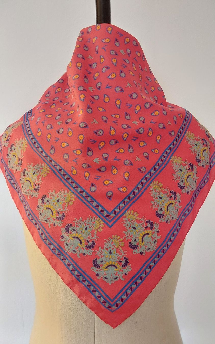 Foulard & Sciarpe: Foulard quadratisch – Nuovo (secondo la descrizione) da Köniz venduto da scopello12