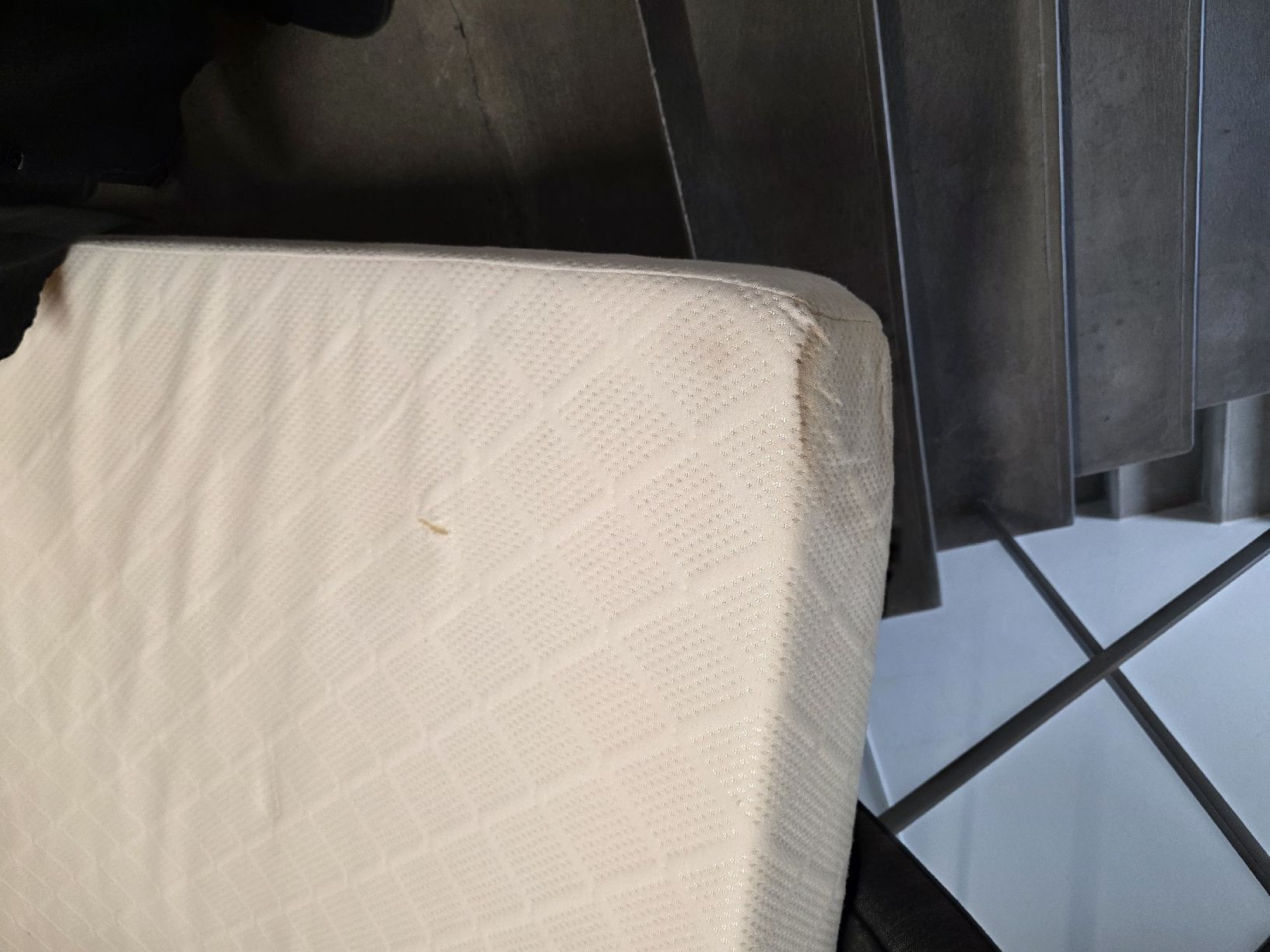 Materassi: Matratze 140x200cm – Usato da Grenchen venduto da yan_pnb9 1