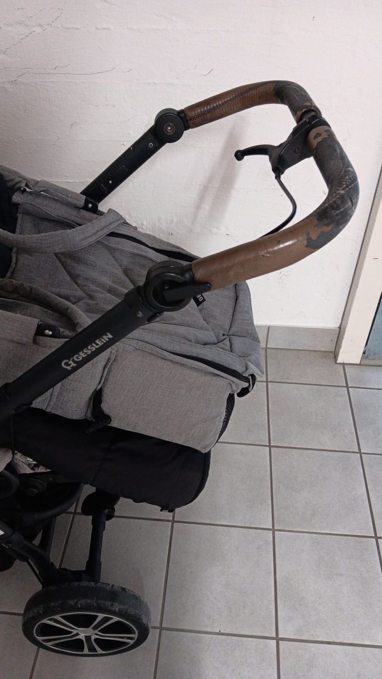 Gesslein Carrozzine: Kinderwagen Gesslein  – Usato da Winterthur venduto da Frangip 1