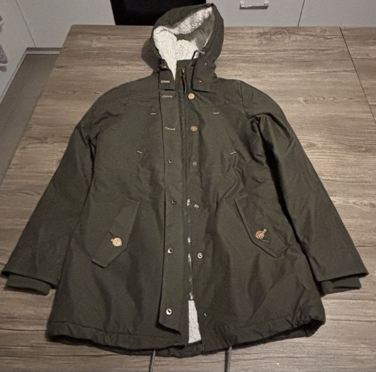 Jacken: Veste d’hiver  – Gebraucht aus La Vue-des-Alpes von jul_58ys