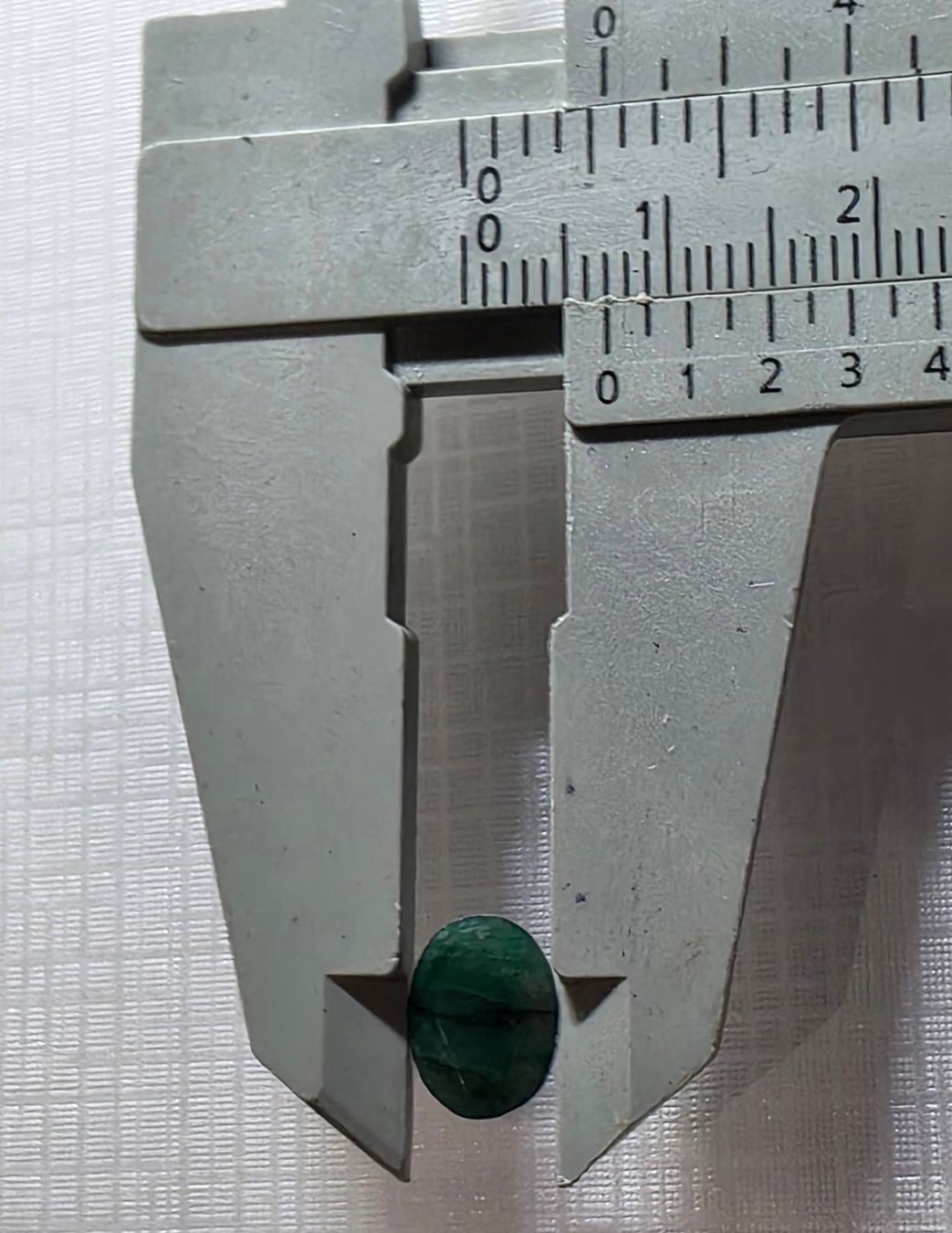 Pietre preziose: 2,2ct Émeraude naturelle – Usato da Carouge GE venduto da Crystal_Energy 3