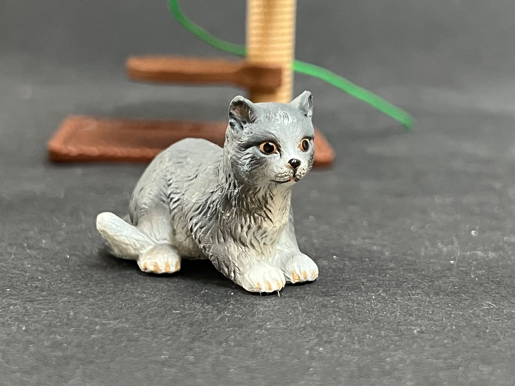 Schleich Statuette: Schleich Kratzbaum Katzenbaum Katze Katzen – Usato da Ennetbaden venduto da mapa05 3