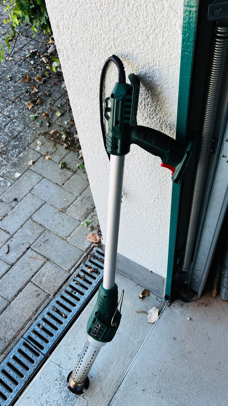 Tutte le macchine: Elektro Unkrautvernichter – Usato da Ehrendingen venduto da Moeoesli 1