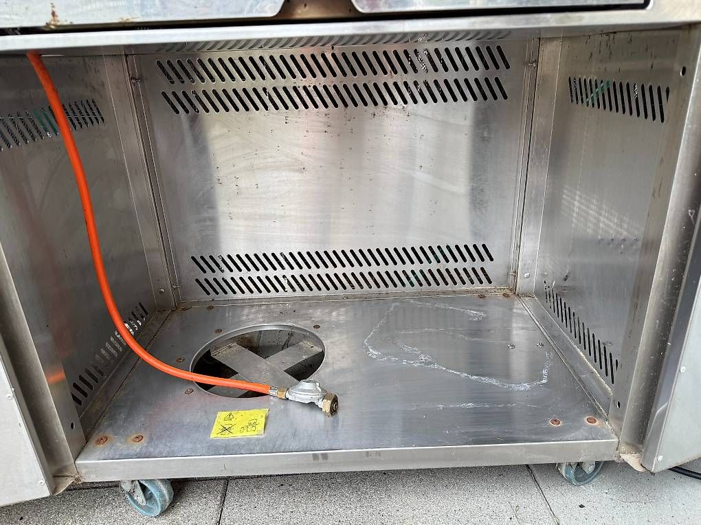 Ohmex Grills: Barbecue à gaz Ohmex – Gebraucht aus Le Brassus von pau_6yqn 2