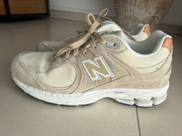 New balance M2002R