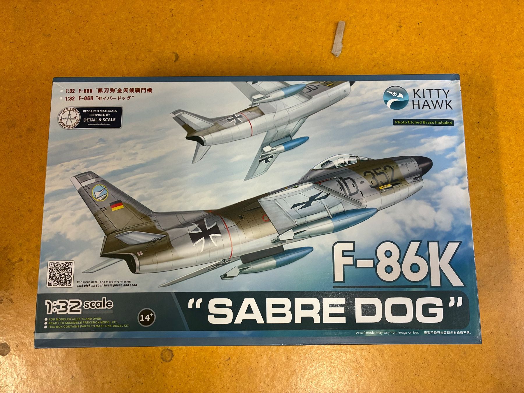 Modellbausätze & Standmodelle: F-86K Sabre Dog 1:48 Kitty Hawk – Neu und originalverpackt aus Rapperswil BE von Silverwings