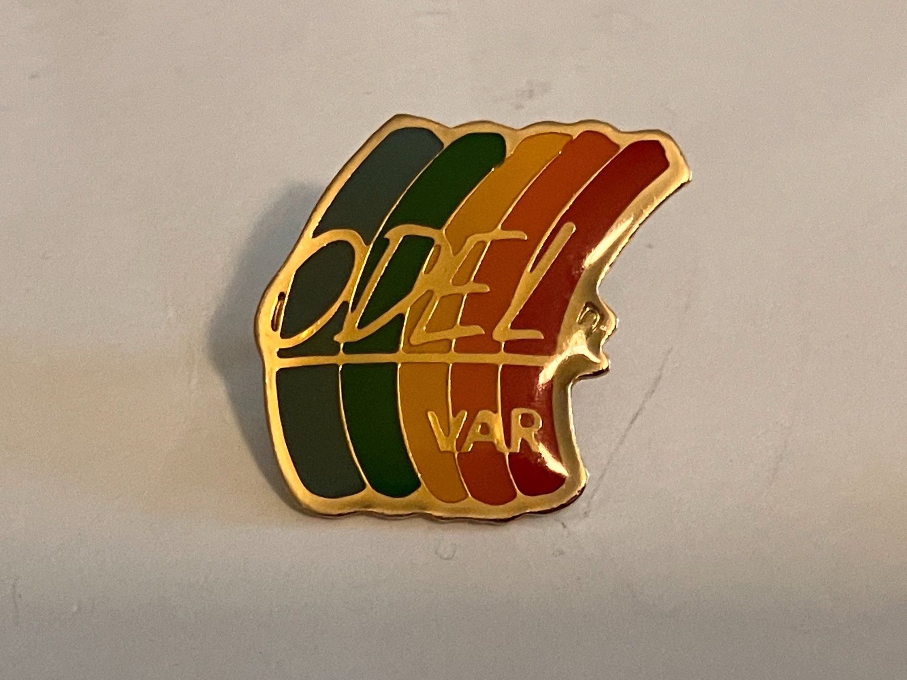 Plaquettes & Badges: 1 Pin Odel VAR – D'occasion à Basel par djwwpp