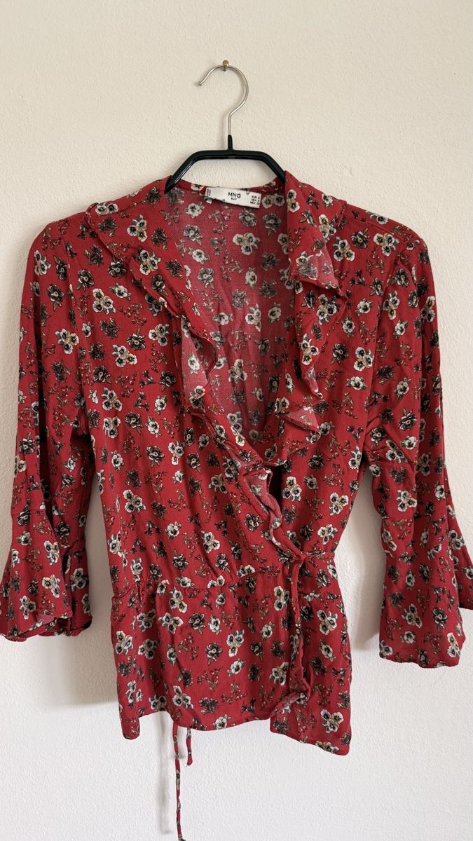 Mango Camicette: Wickelbluse MANGO – Usato da Schaffhausen venduto da melanieisa
