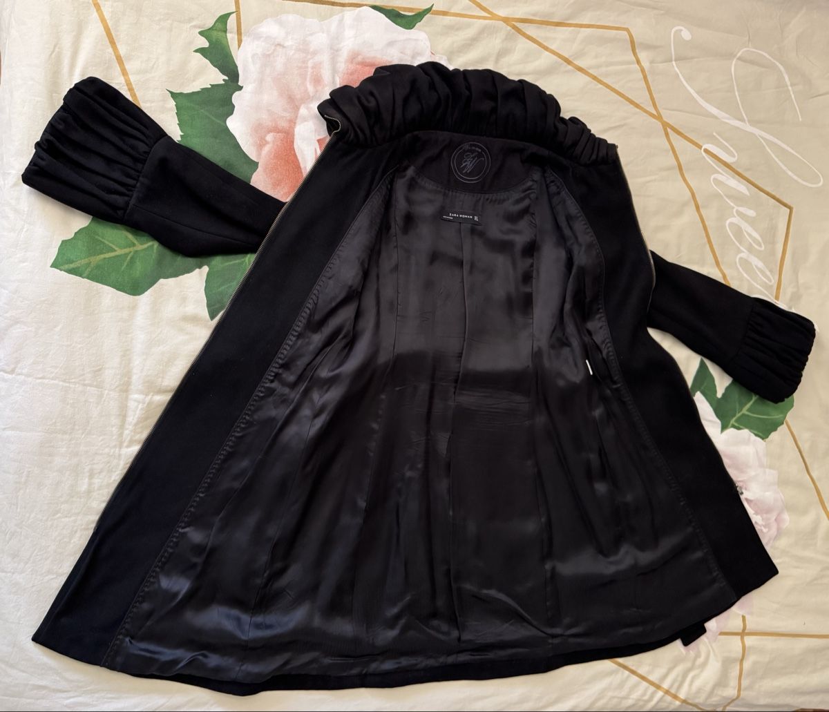 Zara Cappotti: ZARA MANTEL – Usato da Zürich venduto da ThaliaL 4