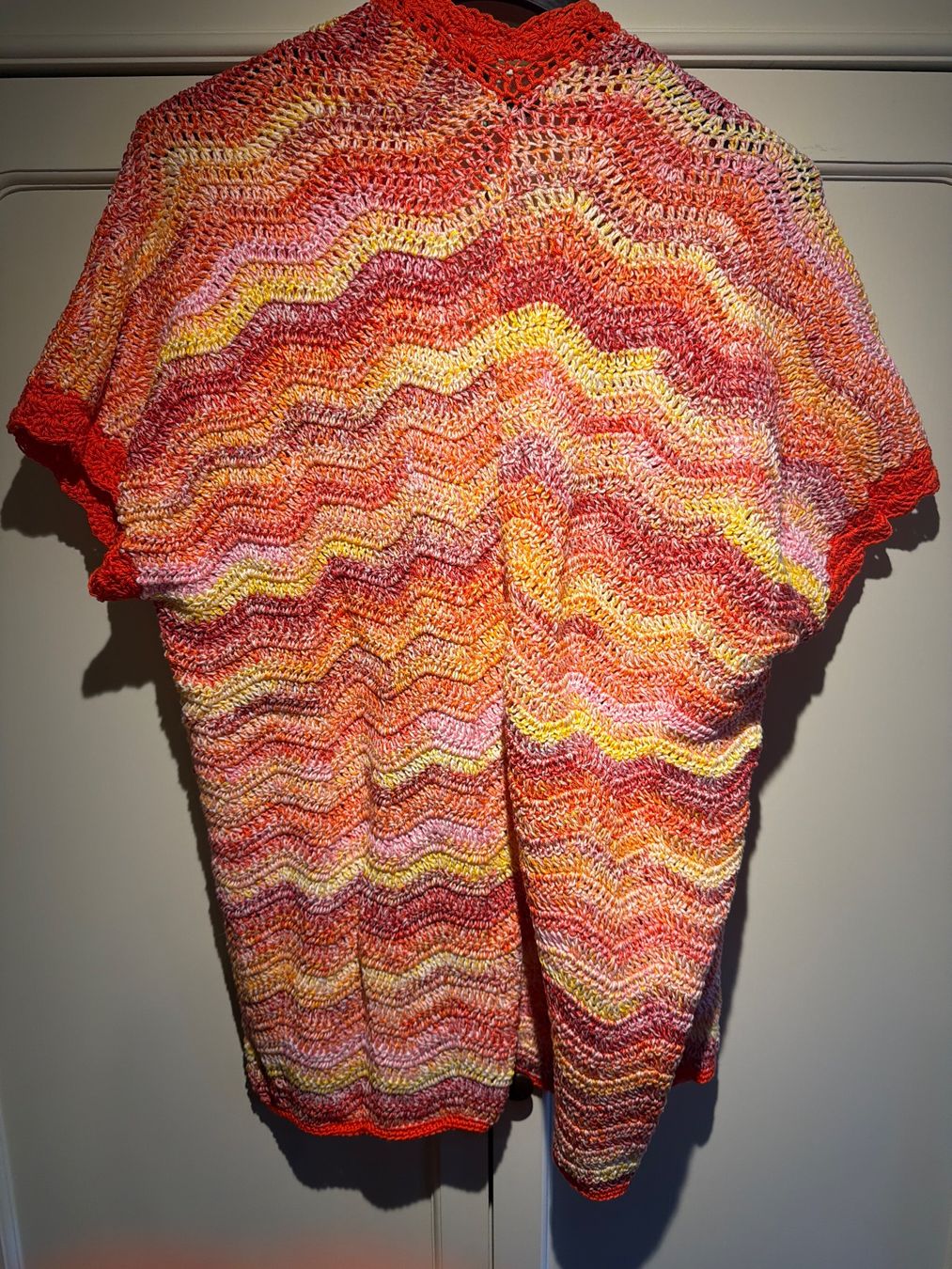 Giacche: STRICKJACKE ,HANDGESTRICKT-ROT,ORANGE – Nuovo e nell'imballaggio originale da Meienried venduto da ManuelaBoutique 2