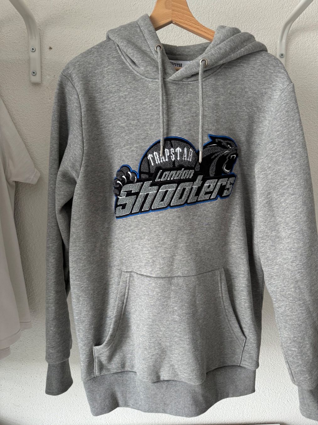 Trapstar Pullover & Sweatshirts: Trapstar Kapuzenpullover – Neu (gemäss Beschreibung) aus Lengnau AG von AJ2001 1