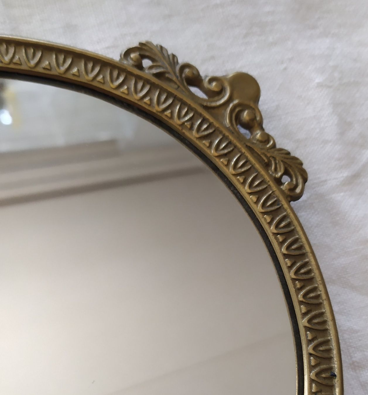 Specchi: Magnifique miroir de table vintage – Usato da Chezard St-Martin venduto da Loucail 4