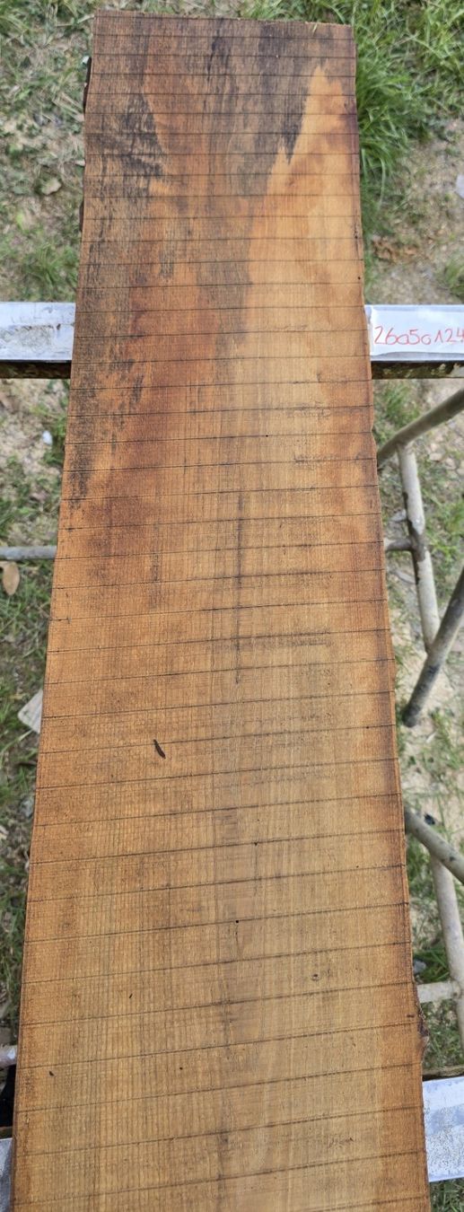 Holzartikel: Altes Holzbrett  – Gebraucht aus Rorschacherberg von snOOpydOg11 2