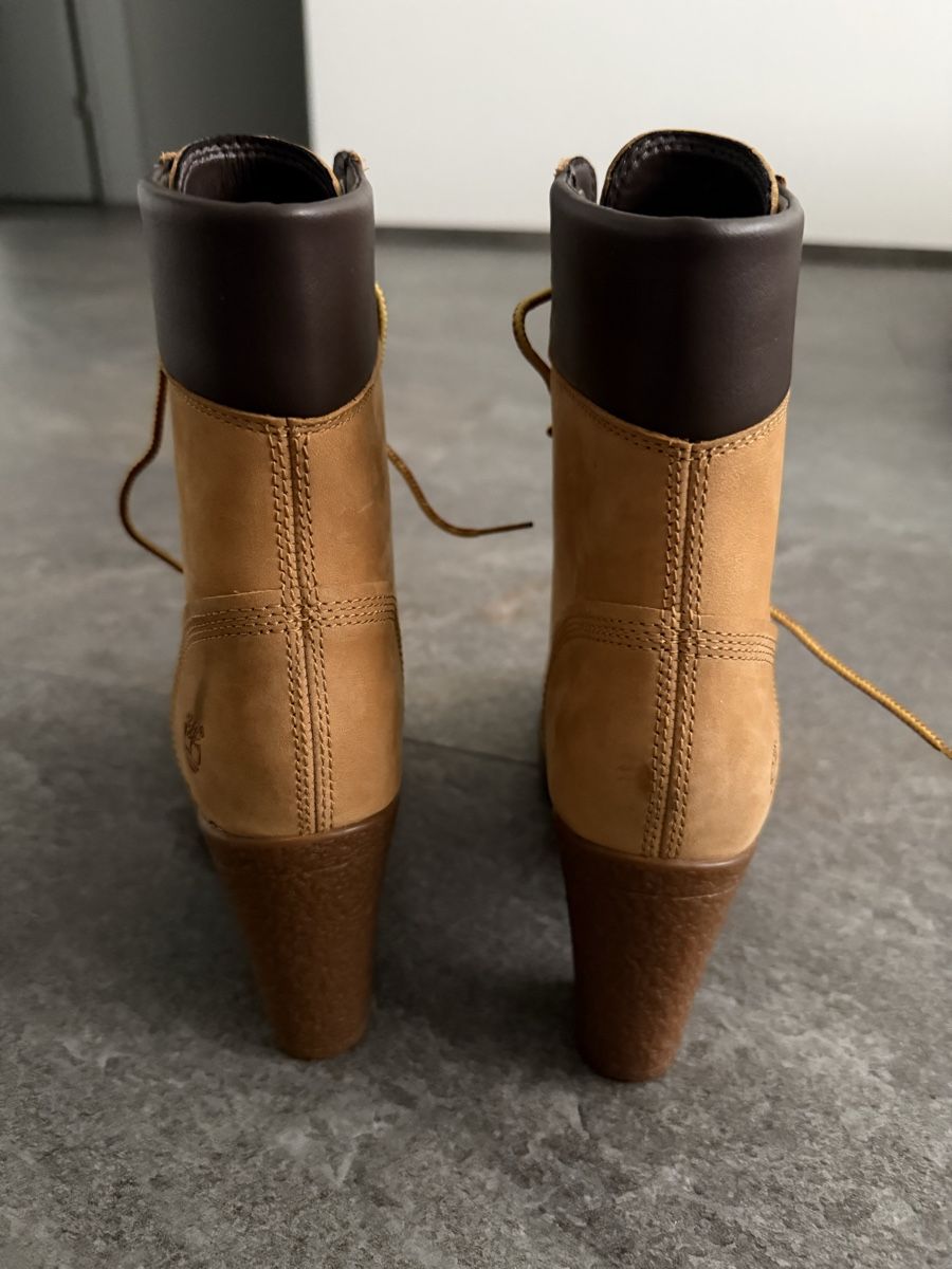Timberland Scarpe da donna: Timberland Stiefeletten – Nuovo (secondo la descrizione) da Schübelbach venduto da Coopers6 8