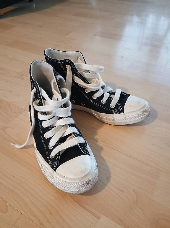 Converse Scarpe da donna: Converse schwarz Gr.38 – Usato da steffisburg venduto da Numbus