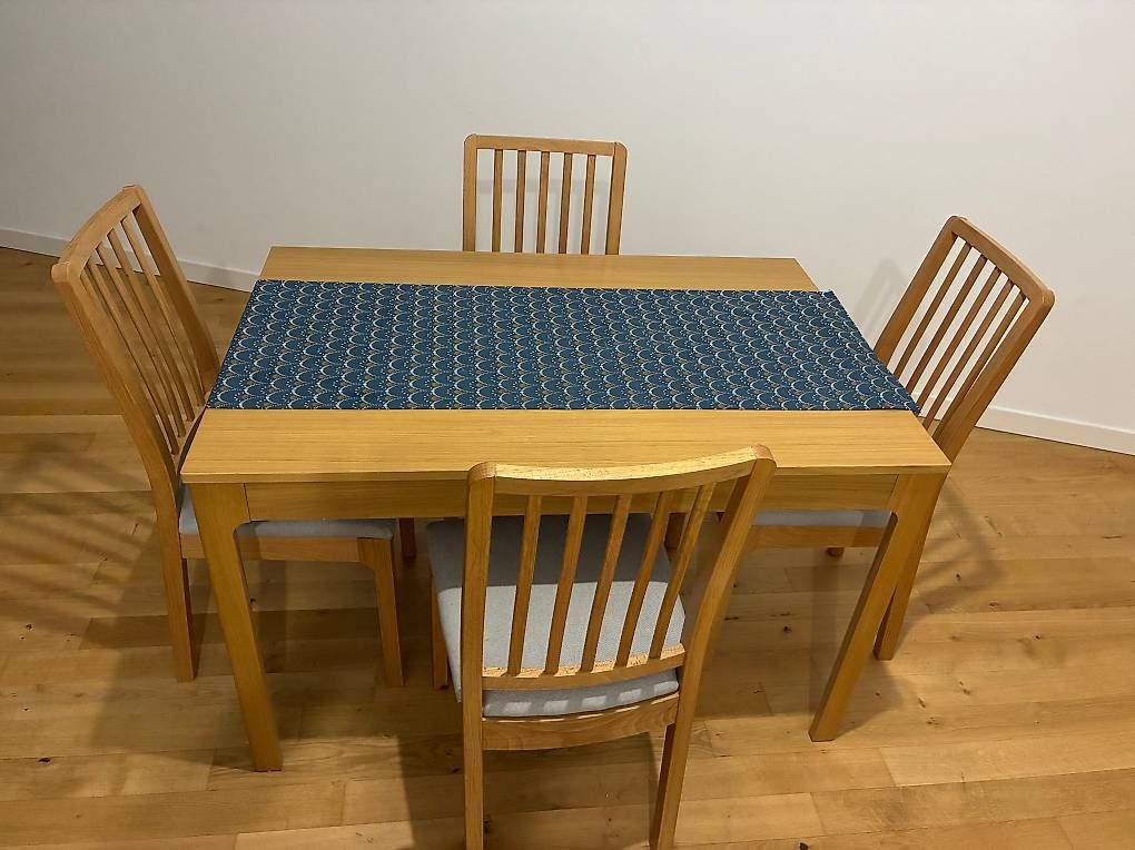 Tische: Table EKEDALEN – Neu (gemäss Beschreibung) aus Lugano von dav_w52z