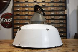 KE1060 Deckenleuchte, Emailschirm, Hängeleuchte