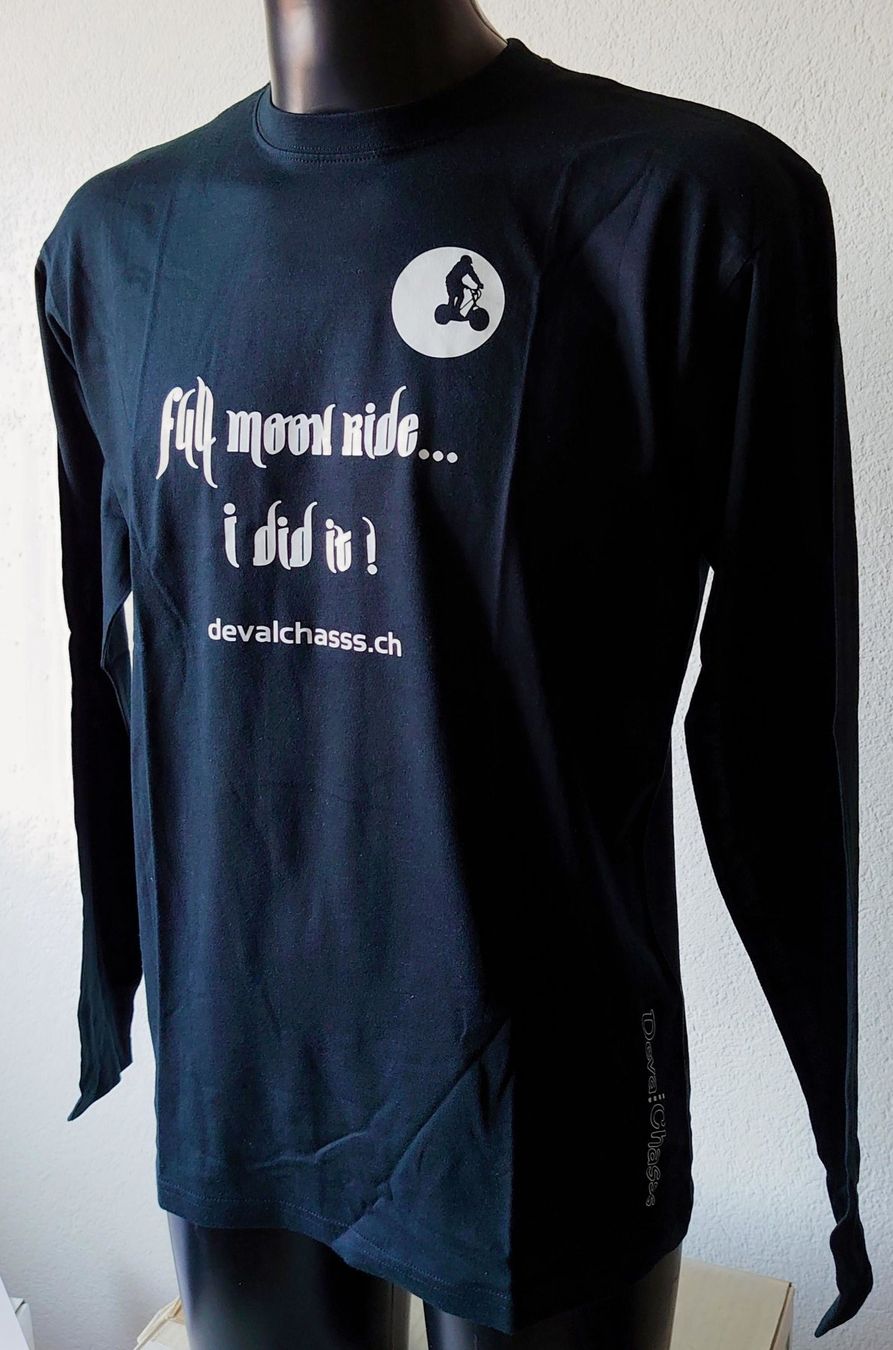 T-Shirts: Devalchass -  Langarm T-Shirt M – Neu (gemäss Beschreibung) aus Biel/Bienne von TheShop4U