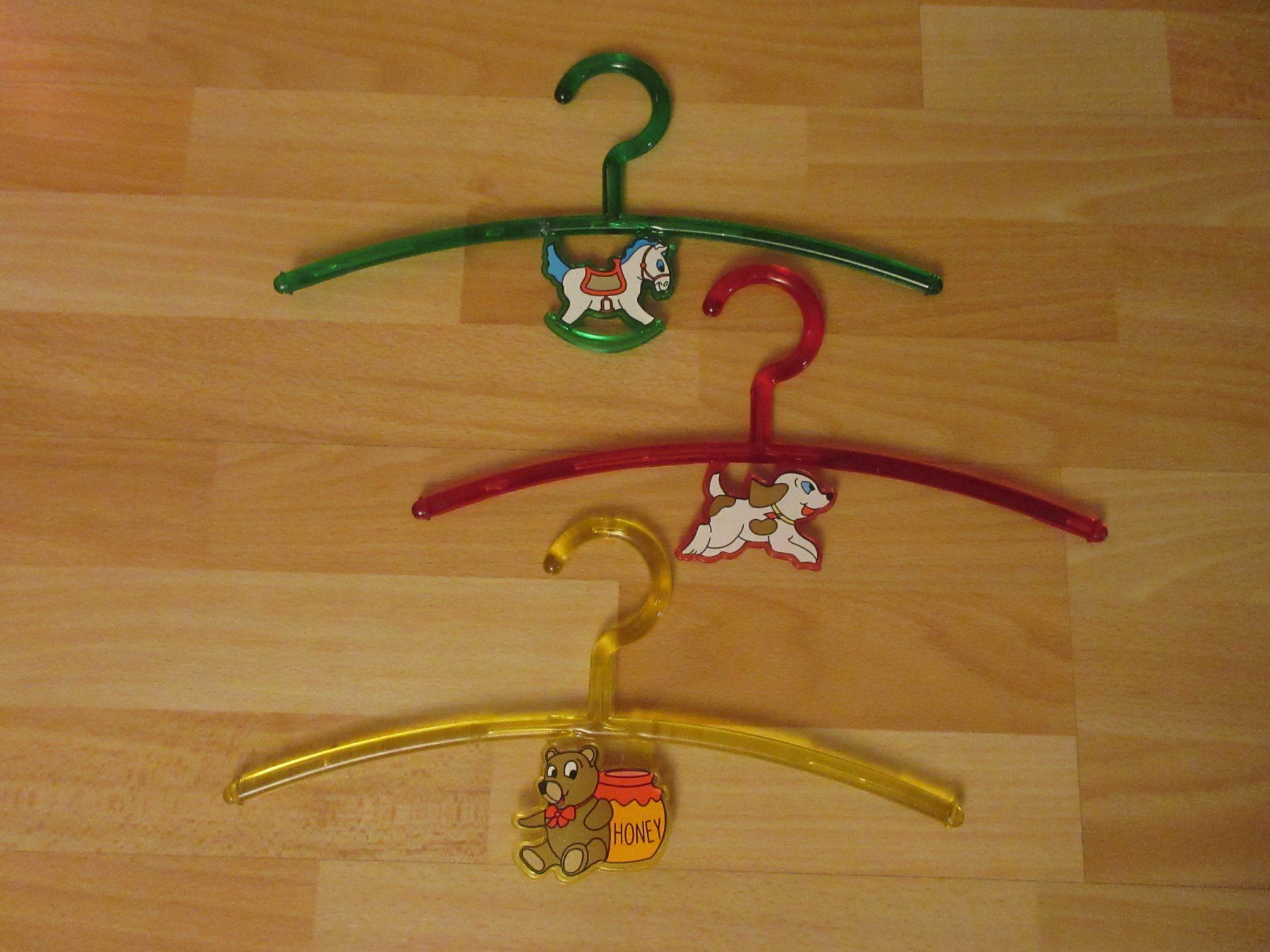 Appendiabiti: Kinder Kleiderbügel – Usato da Kaisten venduto da renault015 1