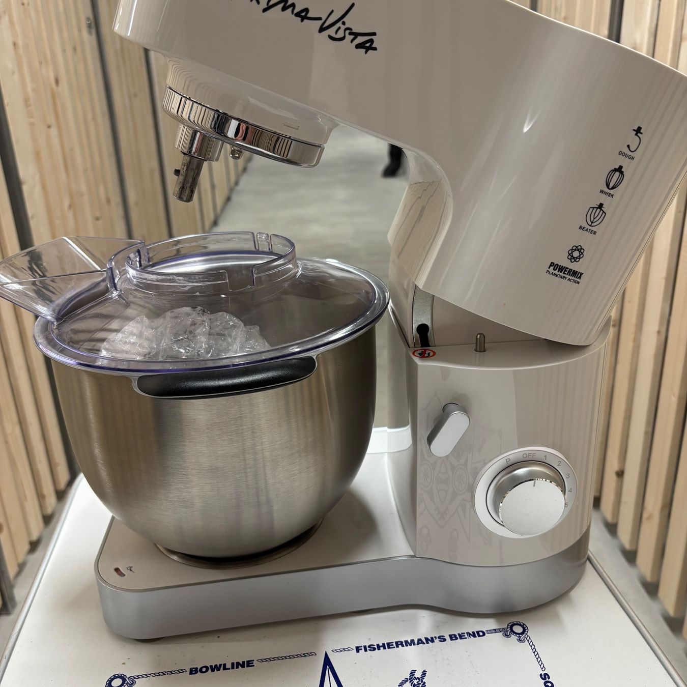 Elettrodomestici da cucina: Küchenmaschine neu, viel Zubehör! – Nuovo (secondo la descrizione) da Rotkreuz venduto da otm_h9mr