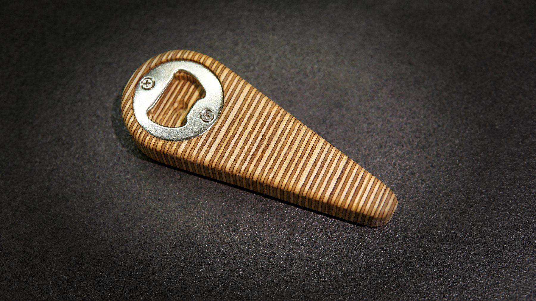 Küchengeräte: Handgemachter Holz-Flaschenöffner – Neu und originalverpackt aus Zwillikon von Mschaeuble 5