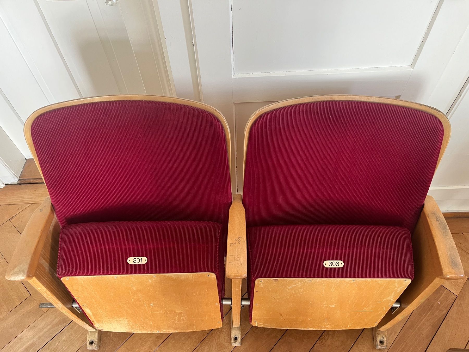 Poltrone: Vintage Kino-Sessel – Usato da Winterthur venduto da abdholunder 2