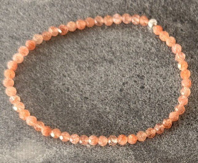 Bracciali & Braccialetti: Edelstein Armband aus Sonnenstein – Usato da Lommis venduto da manmarmi 4