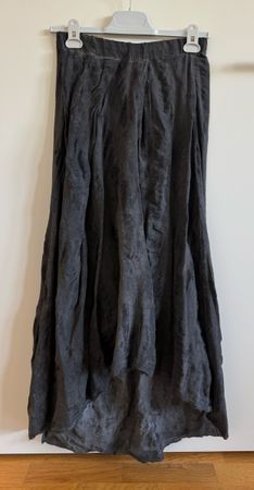 Jupe asymétrique Un-Namable, taille M, coton, anthracite