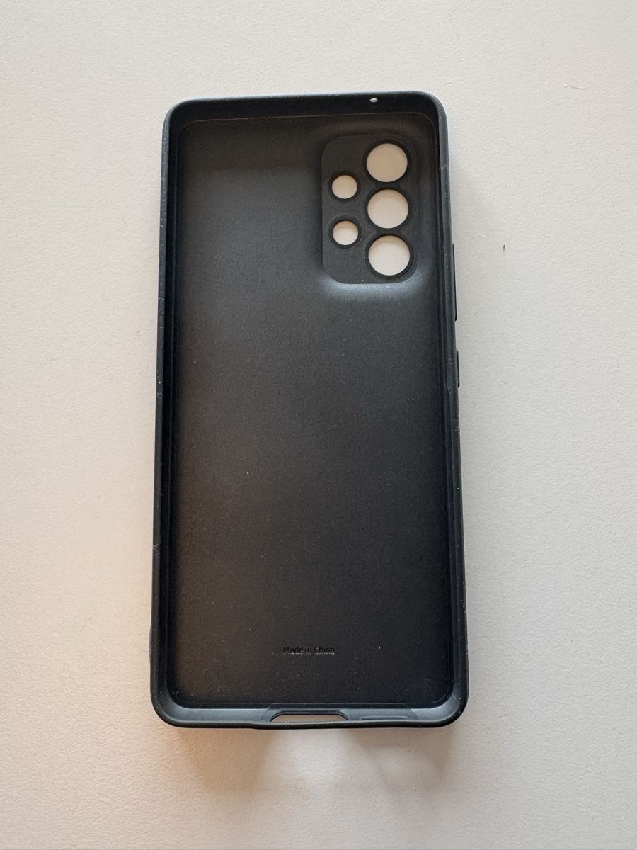 Samsung Cover & Protezioni schermo: Coque pour téléphone Samsung A52s 5G – Usato da Chêne-Bougeries venduto da Pu_nf82 2