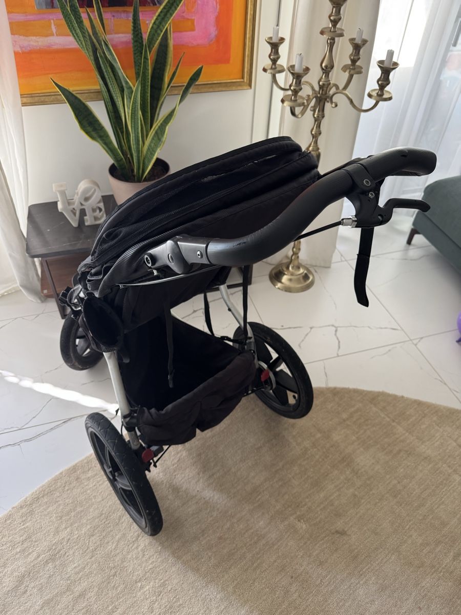 Kinderwagen Zubehör: Mountain Buggy Kinderwagen schwarz gebraucht – Gebraucht aus Seon von alexbahl77 1