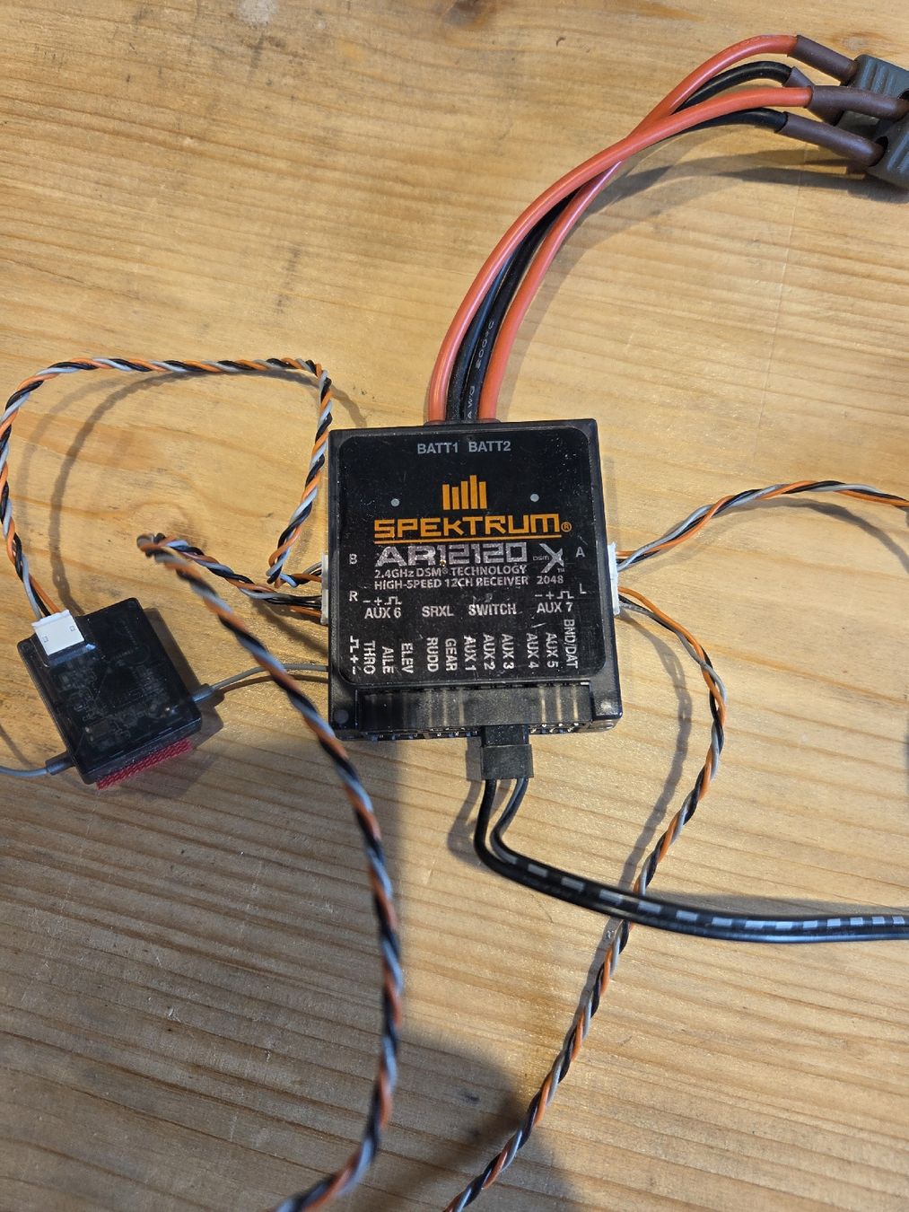 Spektrum Modellismo RC: spektrum AR12120 Empfänger  – Usato da Mosnang venduto da 4ergolf 1