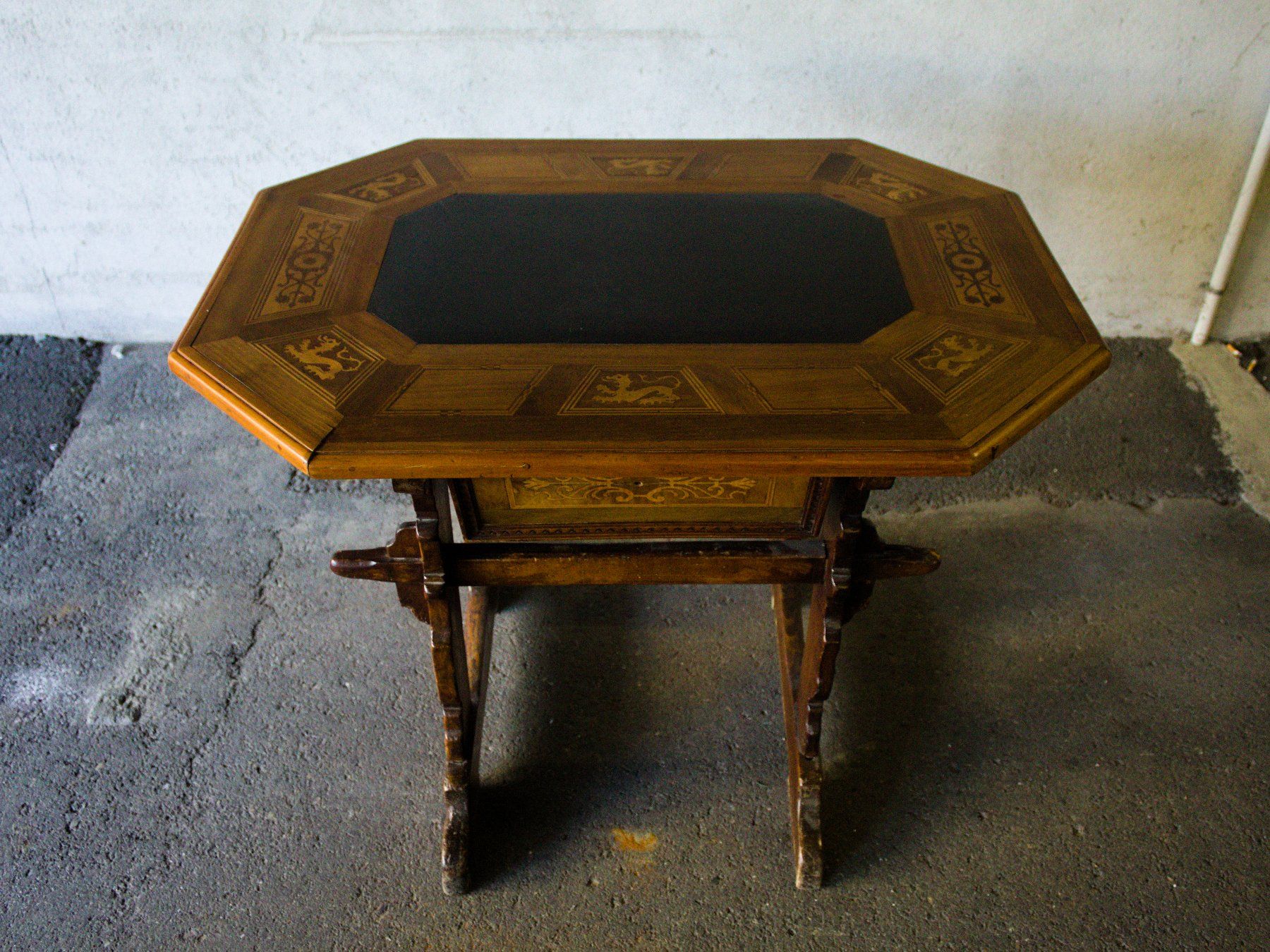 Tavoli: Table rustique – Usato da Les Mayens-de-Sion venduto da valbroc 1