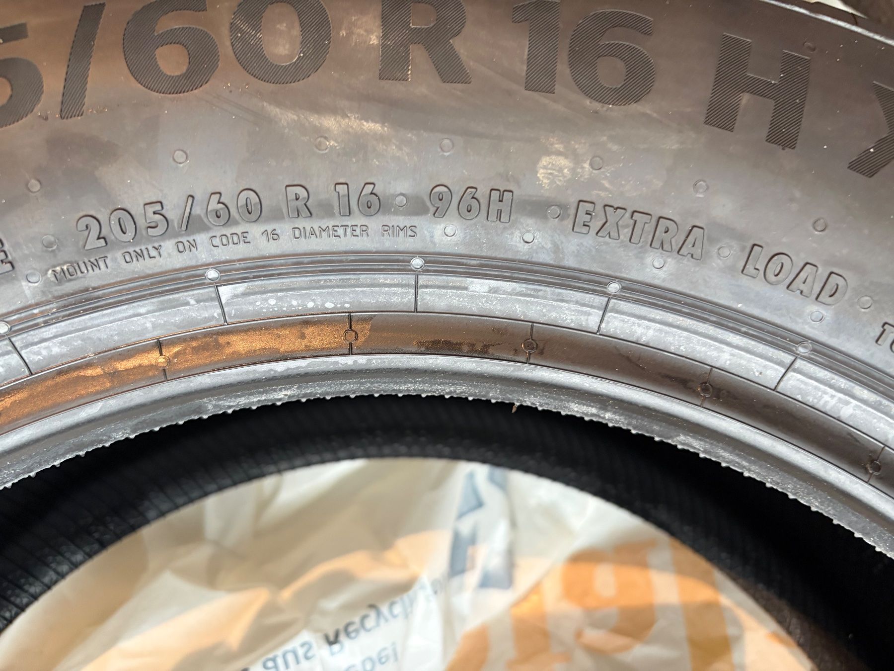 Continental Pneumatici & Ruote complete: Continental Sommerreifen, Neu. – Nuovo e nell'imballaggio originale da Safenwil venduto da Boki8 6