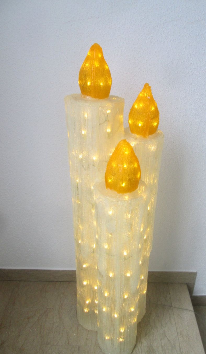 Lampade: Elektrische Plexiglaskerzen – Usato da Sementina venduto da babucia