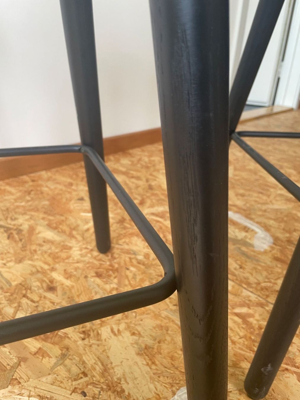 Sedie: Stuhl - Hocker von Muuto – Usato da Nesslau venduto da Wolzen 3