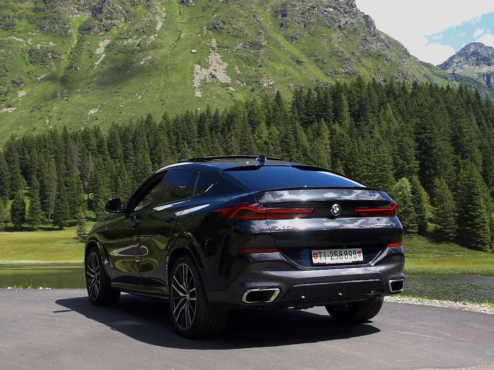 BMW Automobili: BMW X6 xDrive40d 2023 – Usato da Claro venduto da meg_kg2r 3