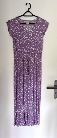 Maxikleid von ICHI, Gr. S, lila - weiss