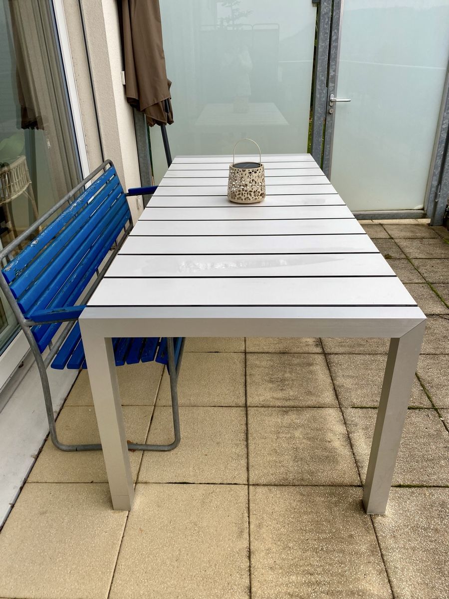 Tische: Kristalia Sushi Alucompact Gartentisch *** – Gebraucht aus Gebenstorf von Moene78