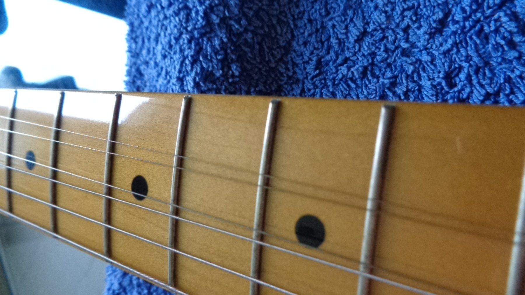 Fender Strumenti musicali: Fender Stratocaster ST57 two tone sunburst - 2014 – Usato da Pianezzo venduto da JapanGuitars 9