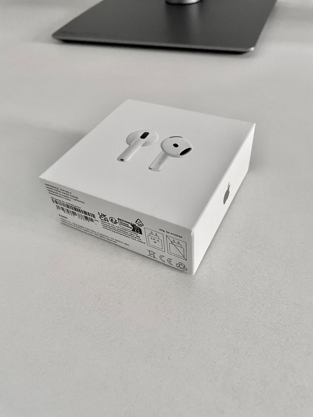 Apple Cuffie: AirPods 4 – Usato da La Chaux-de-Fonds venduto da Namiral 1