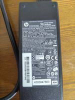 HP Netzteil (HP PPP012L-E, 90 W, 19 V / 4,74 A)