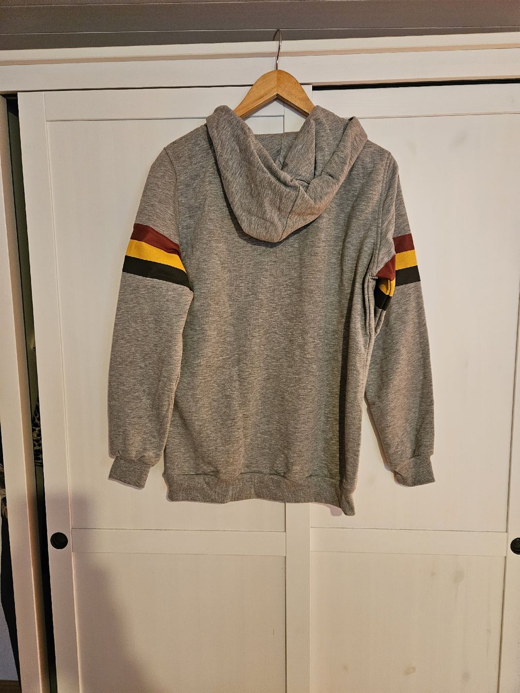 Maglioni & Felpe: Harry Potter Hoodie Griffendor – Usato da Hüttlingen venduto da Thurgi85 5