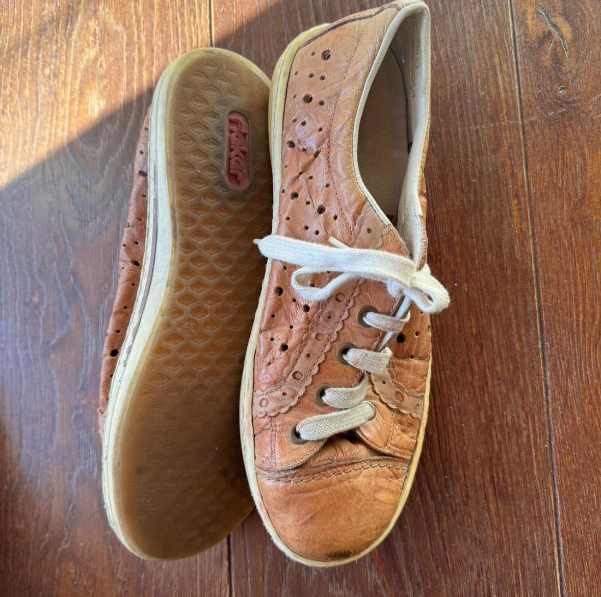 Rieker Scarpe da uomo: rieker hell braune leder sneaker mit muster – Usato da Brig venduto da hanasm22 3