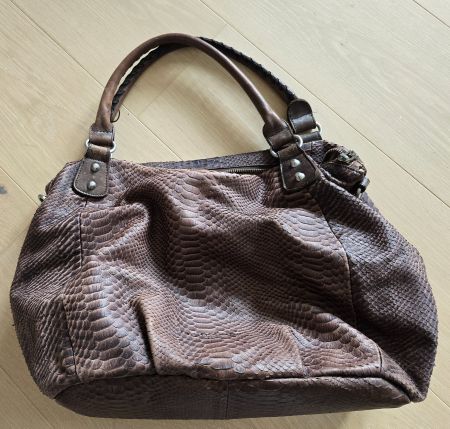 Grosse Handtasche Liebeskind Leder