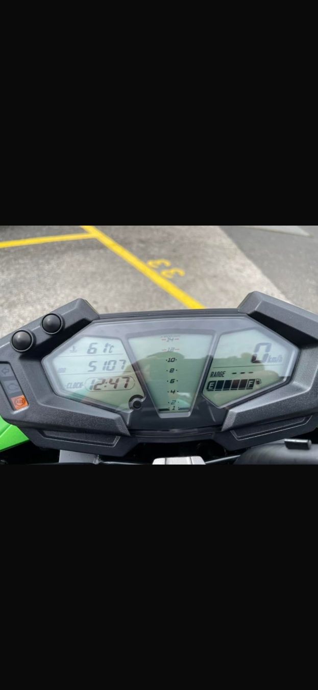 Kawasaki Strasse: Kawasaki Z800, 2013, 35kw – Gebraucht aus Versoix von FromHumanToGod 4