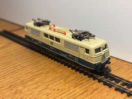 e1574: DB Lokomotive 111 004-8, analog (Spur N)