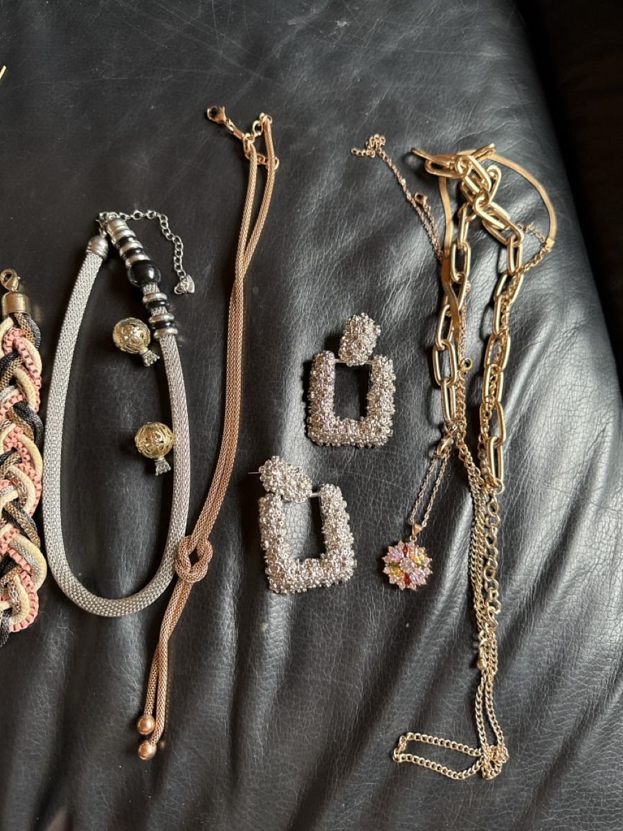 Altri gioielli: Stylish jewelry Collection – Usato da St-Gingolph venduto da Ynatka 2