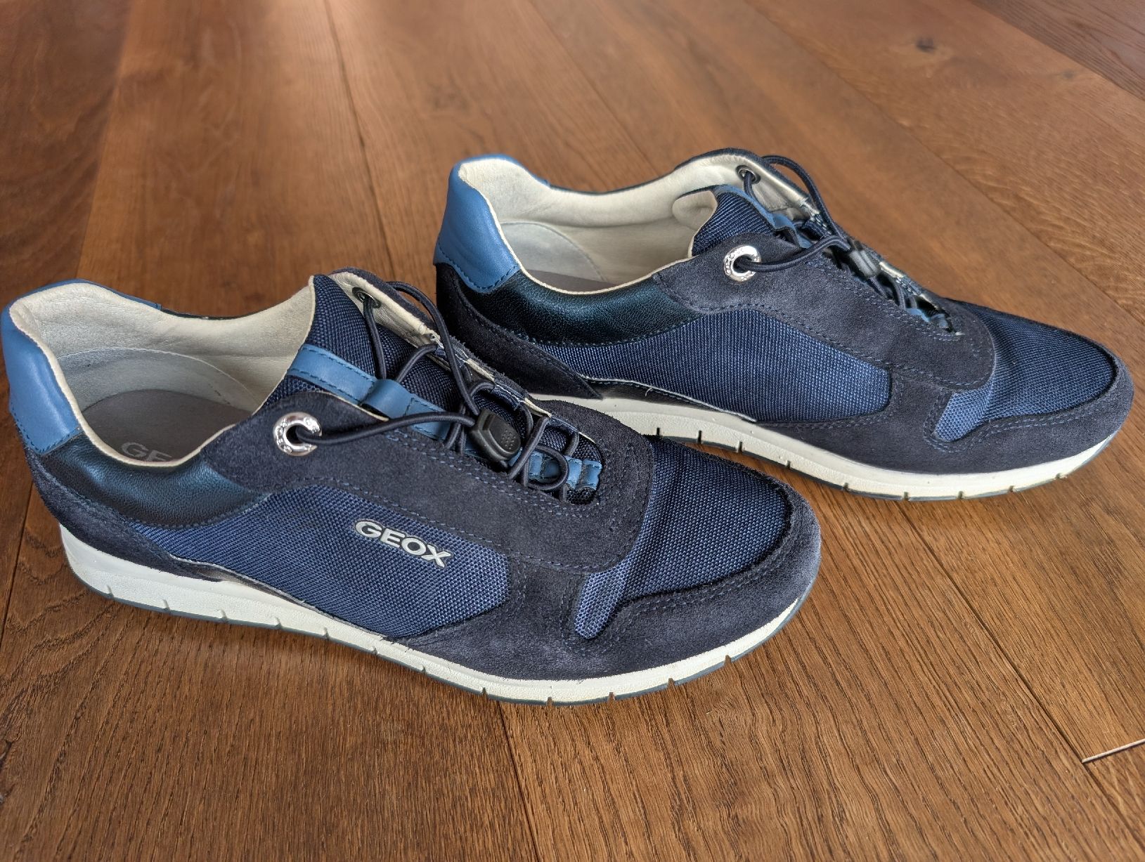 Geox Scarpe da donna: Geox Sneaker blau Gr. 39 – Usato da Küsnacht ZH venduto da pinipini